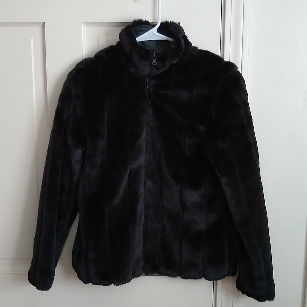 Reversible faux fur jacket